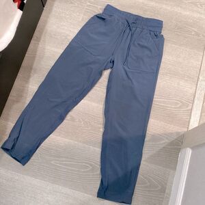Lululemon Relaxed Fit Joggers